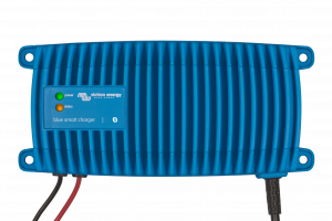 Victron Blue Smart 24V/8A Waterproof (1)